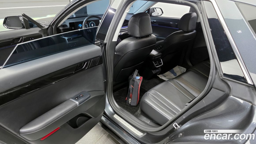 Hyundai Grandeur 2,5 Gasoline 2WD, 2023