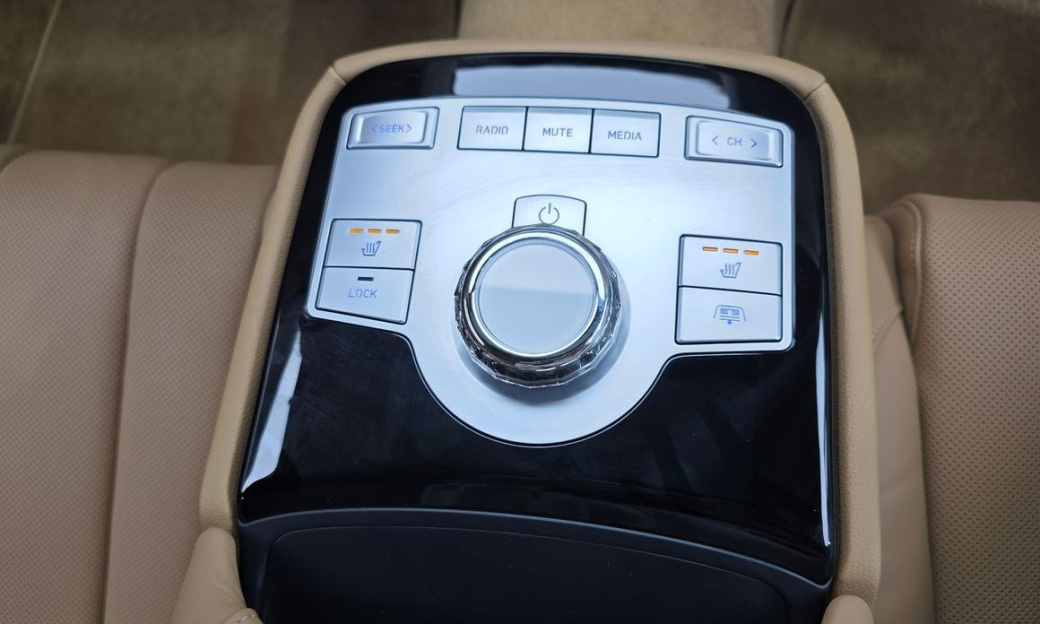 Genesis G80 Gasoline 2.5 Turbo 2WD, 2025