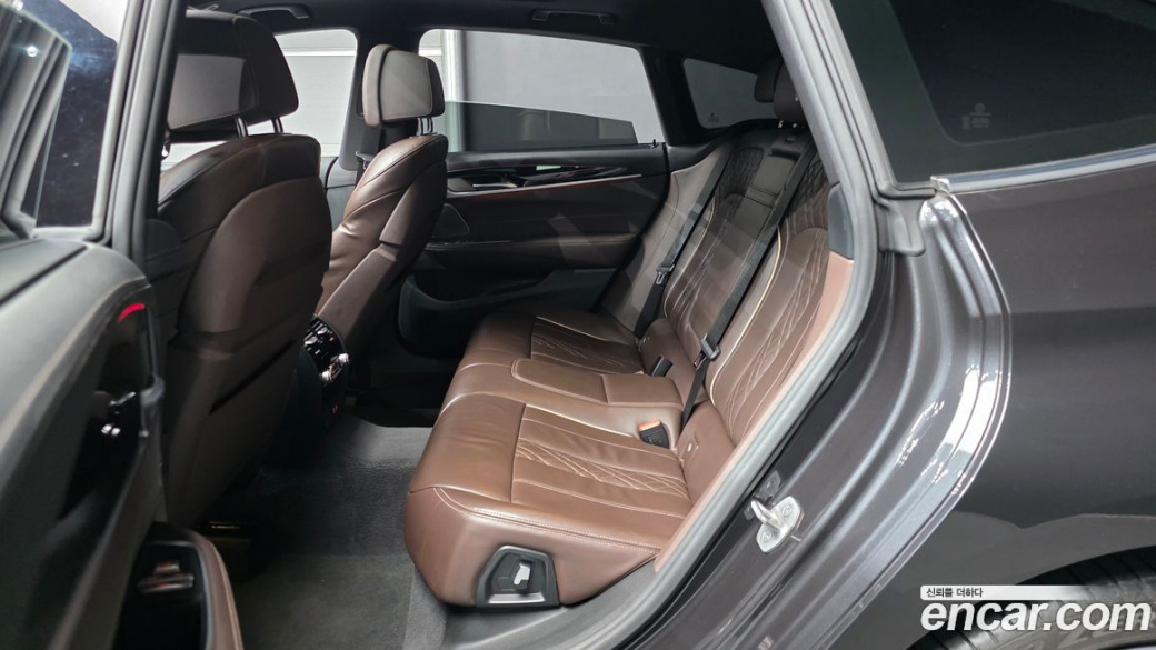 BMW Gran Turismo 630i xDrive M Sport, 2022