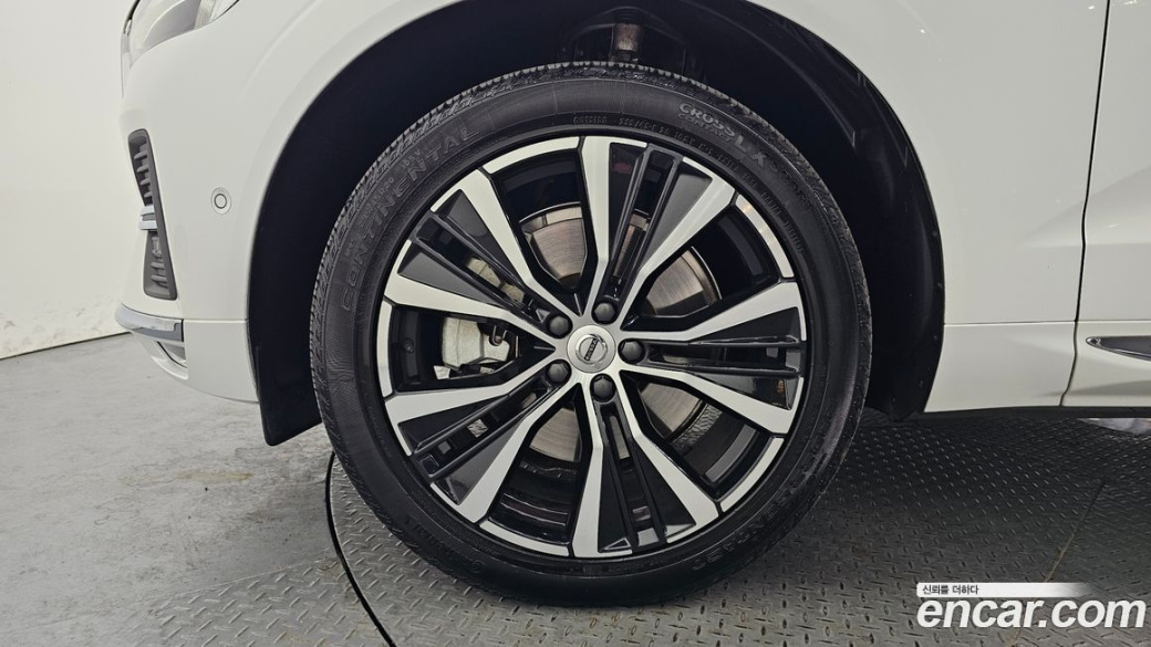 Volvo XC60 B6 Ultimate Bright, 2023