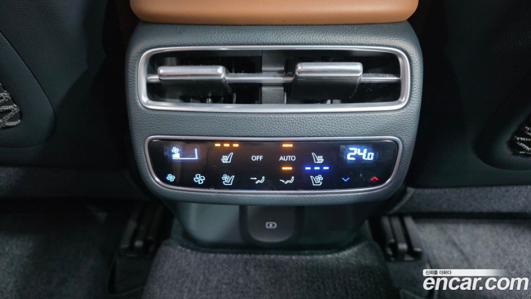 Genesis GV70 2.5T Gasoline AWD, 2025