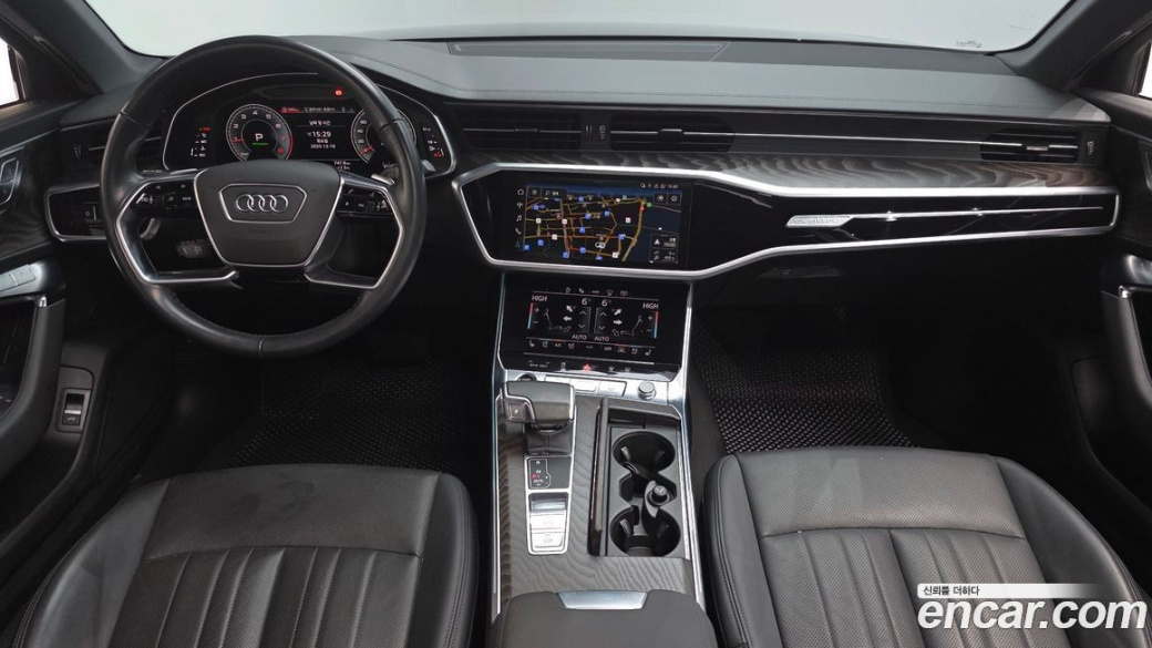 Audi A6 45 TFSI Quattro Premium, 2022