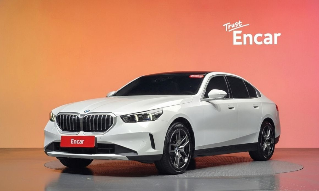 BMW 5-Series 530i xDrive, 2026