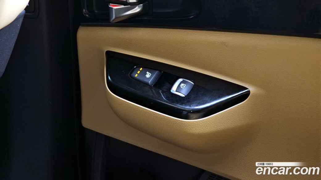 Kia Carnival 9-Seater Noblesse, 2023