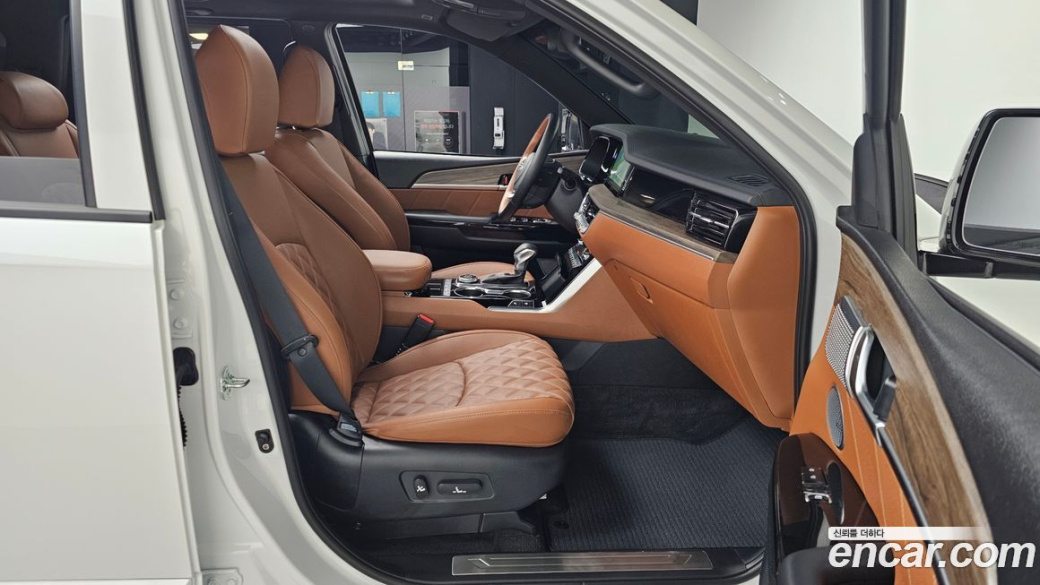 Kia Mohave Diesel 3.0 4WD 6-Seater, 2023