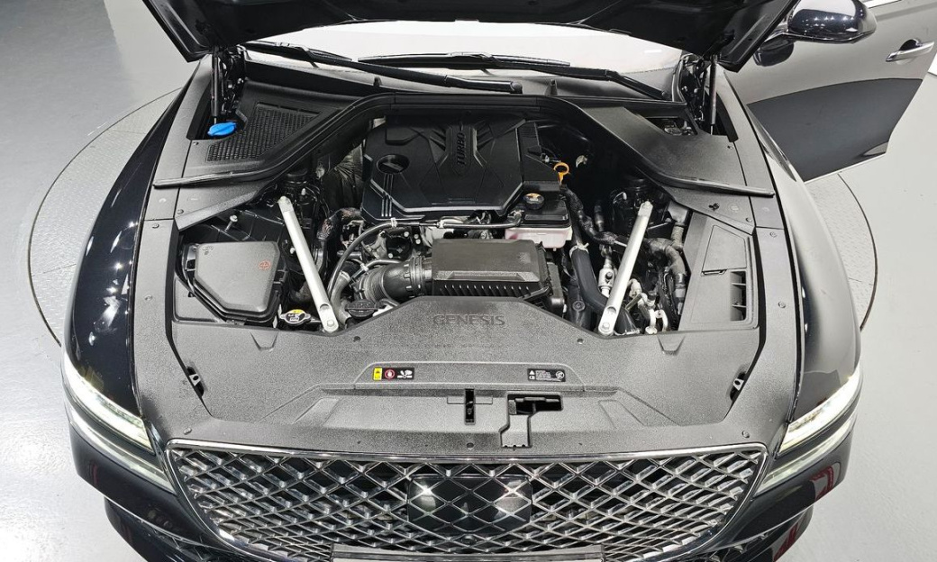 Genesis G80 Gasoline 2.5 Turbo AWD, 2022