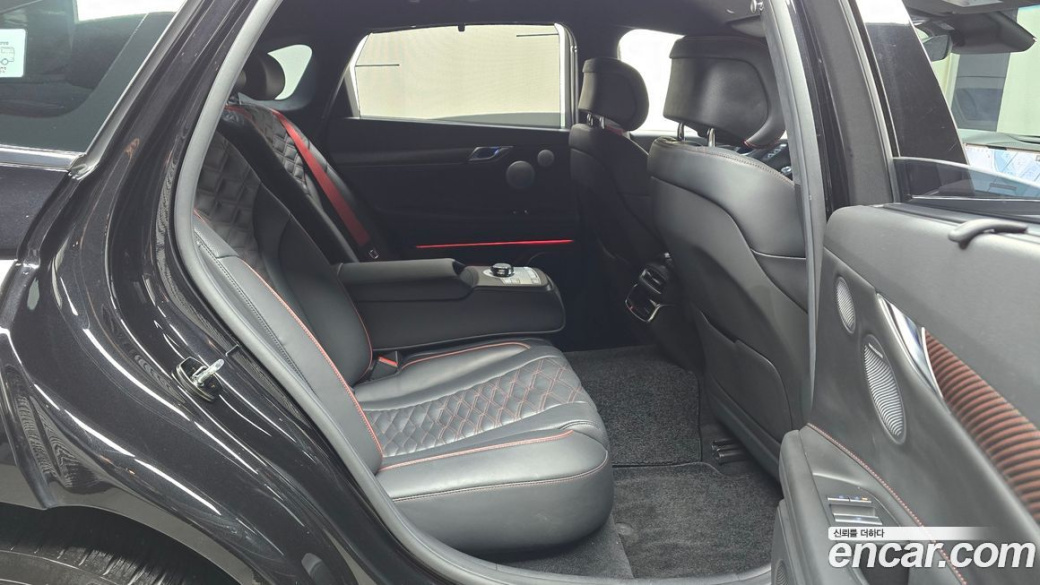 Genesis G80 Gasoline 2.5 Turbo AWD, 2025