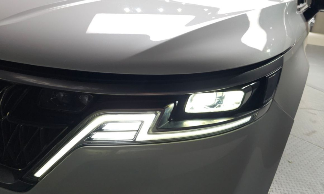 Kia Carnival 9-Seater Noblesse, 2023