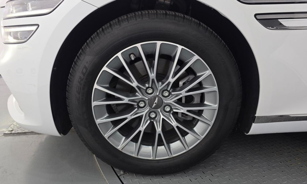 Genesis G80 Gasoline 2.5 Turbo 2WD, 2024