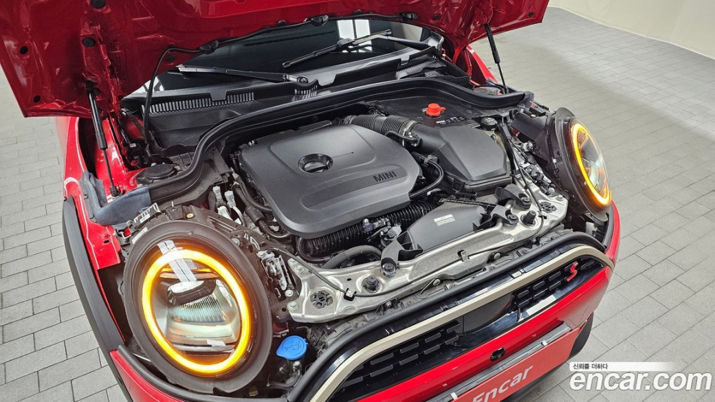 Mini Cooper 5 Door Favoured, 2025