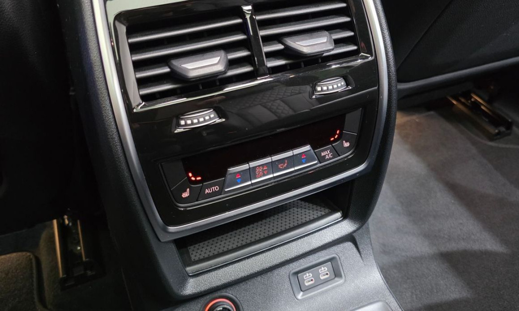 BMW X7 xDrive 40i M Sport 6STR, 2024