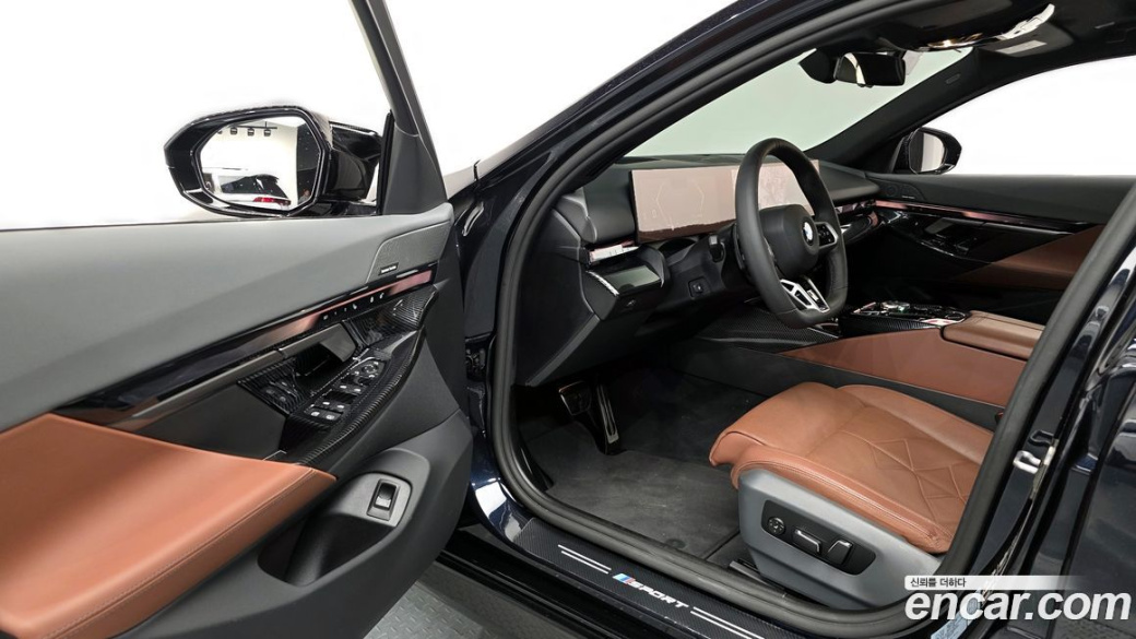 BMW 5-Series 530i xDrive M Sport, 2025