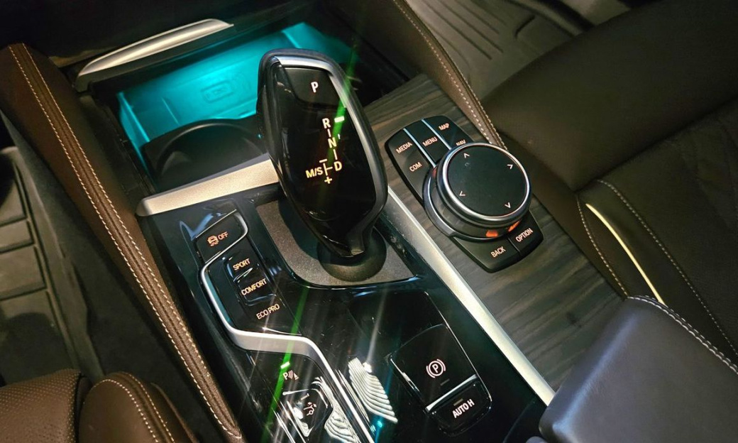 BMW Gran Turismo 630i xDrive Luxury, 2023