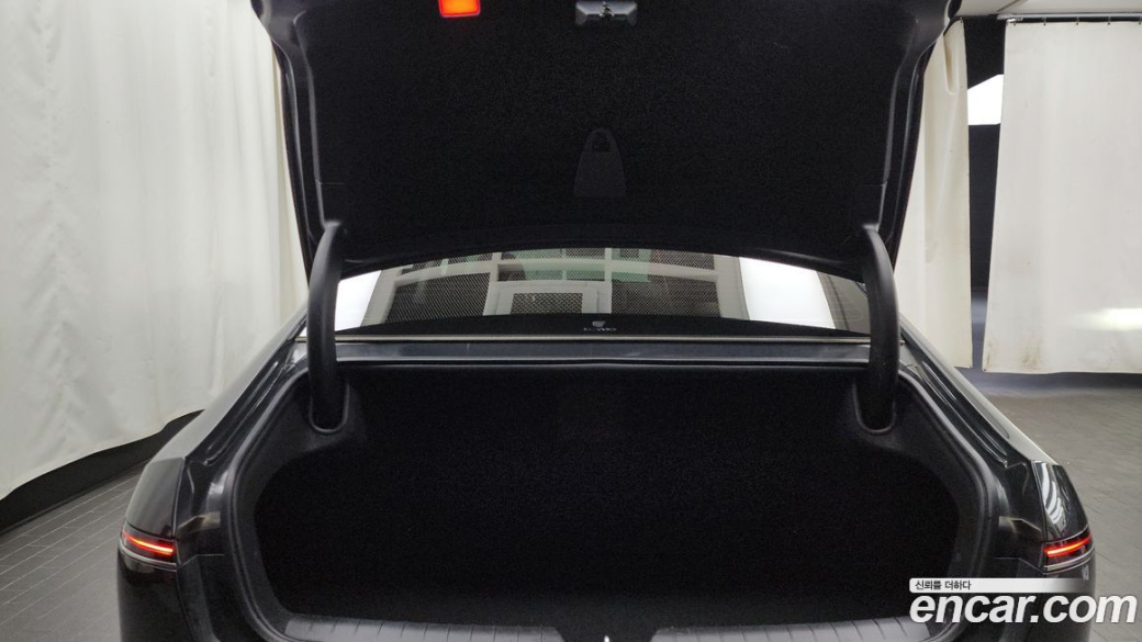 Hyundai Grandeur 2,5 Gasoline 2WD, 2025