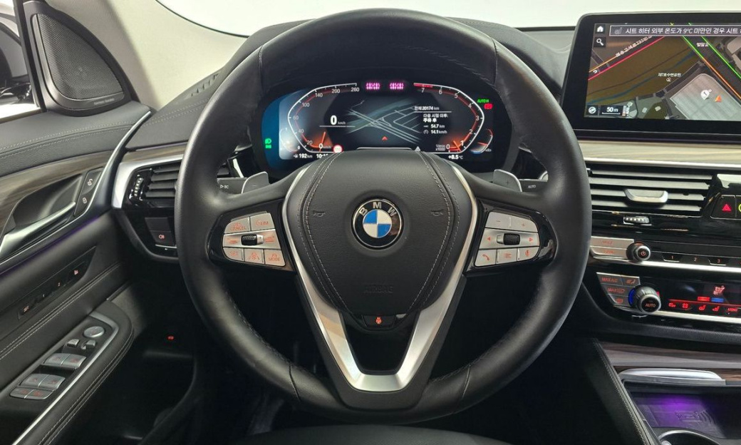 BMW Gran Turismo 630i xDrive Luxury, 2024