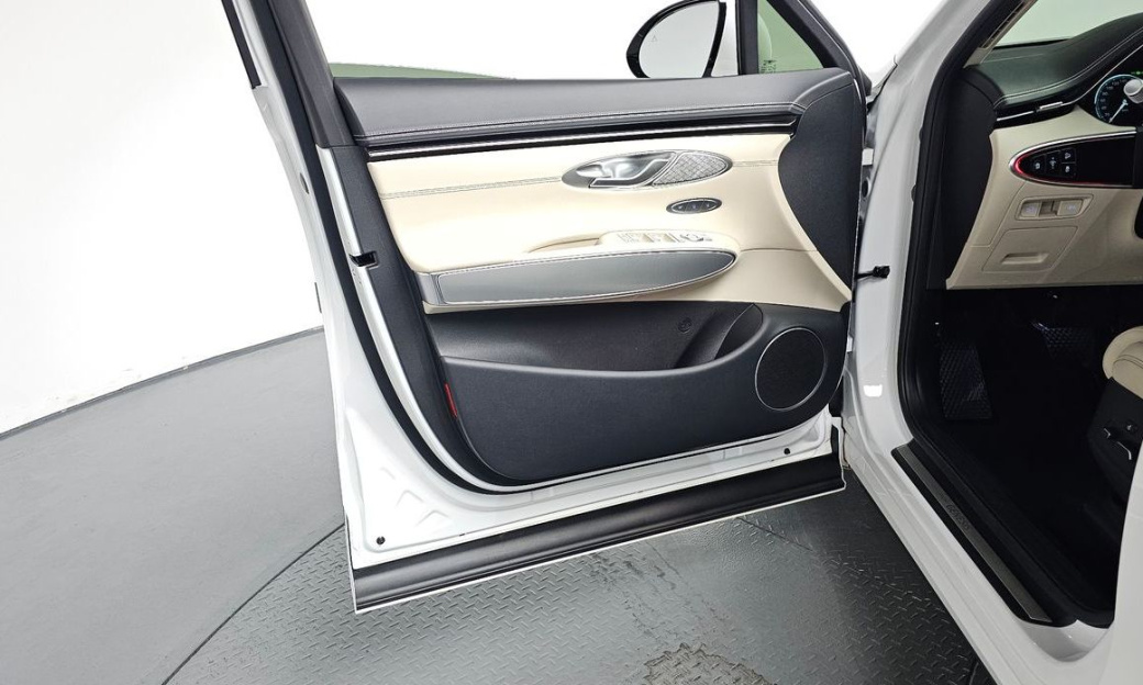 Genesis GV70 2.5T Gasoline AWD, 2023