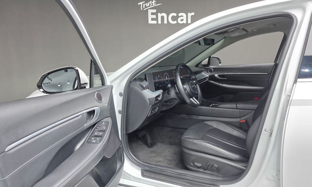 Hyundai Sonata 2.0, 2025