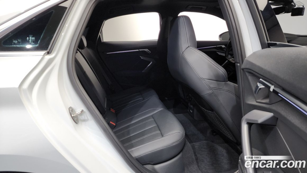 Audi A3 40 TFSI Premium, 2025