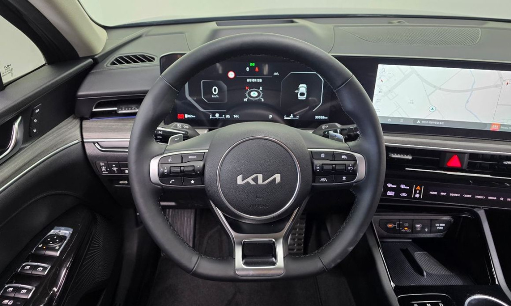 Kia K5 1.6 Turbo, 2024