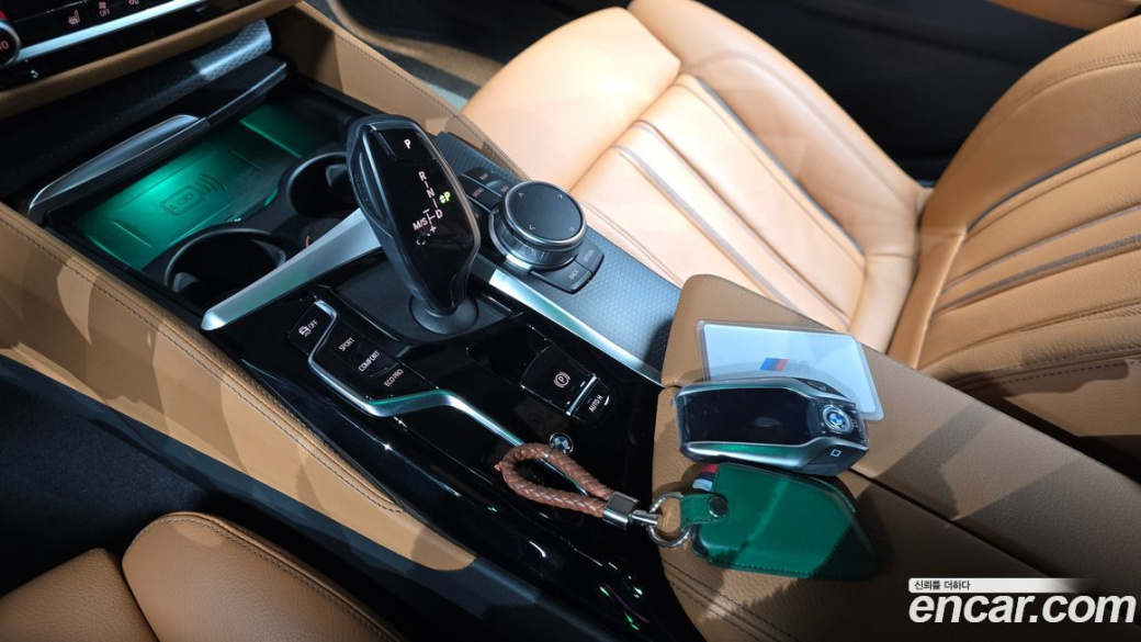 BMW 5-Series 520i M Sport, 2023