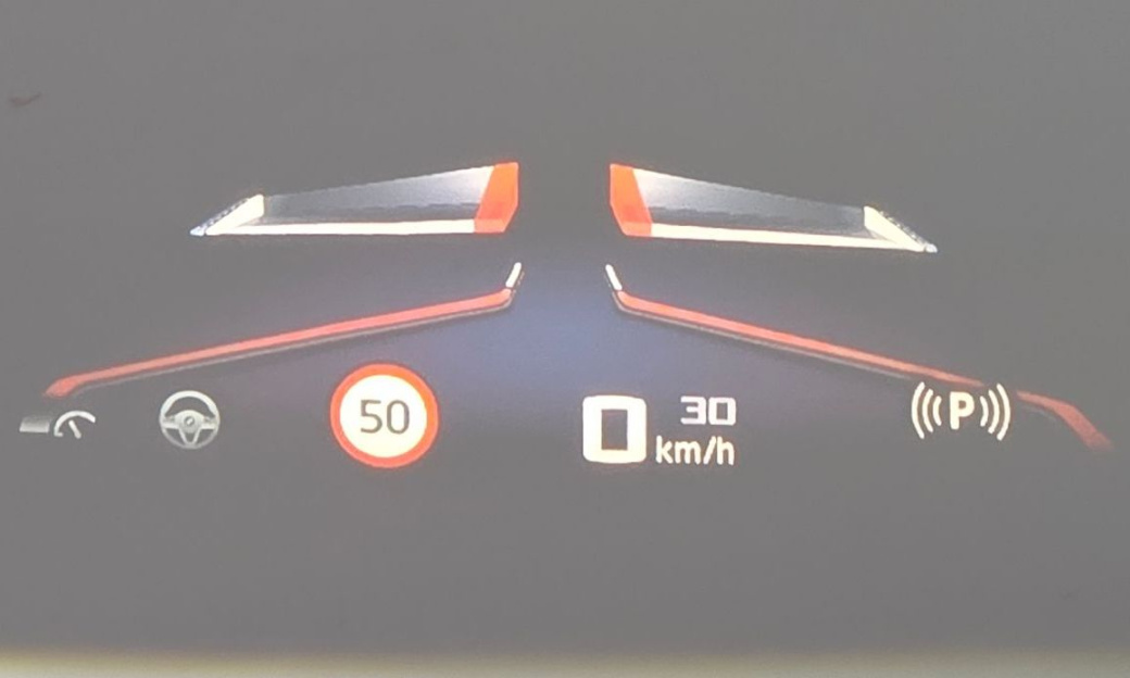 BMW X5 M60i, 2025