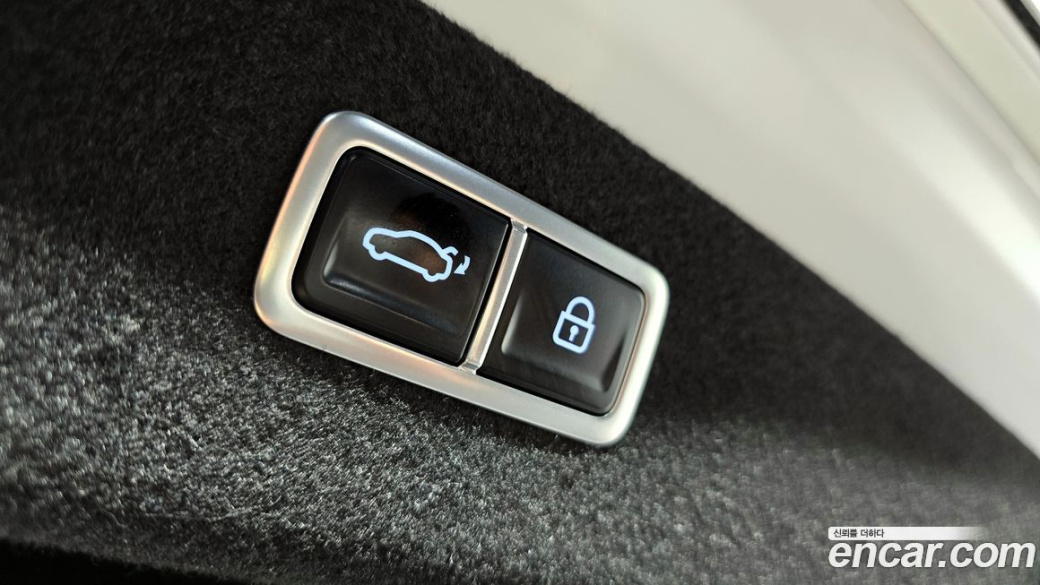 Genesis G80 Gasoline 2.5 Turbo 2WD, 2025