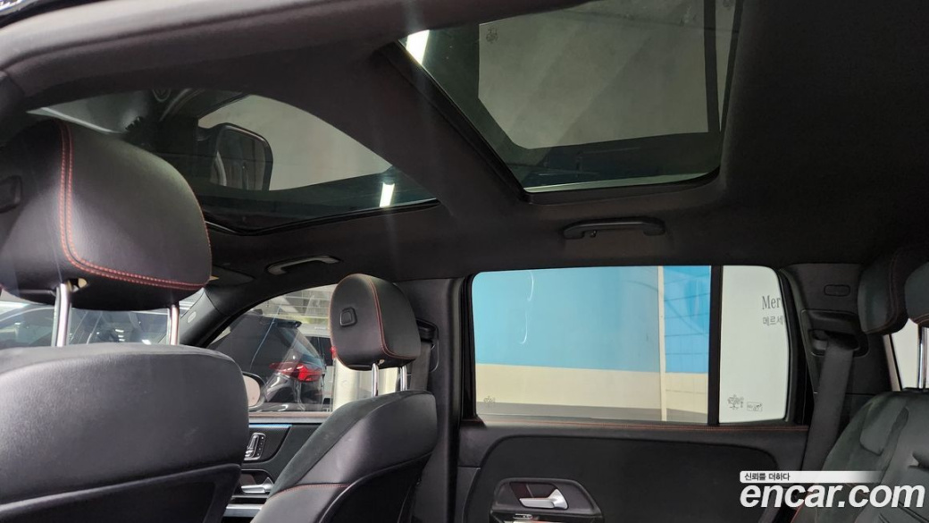 Mercedes-Benz GLB-Class GLB250 4MATIC, 2023