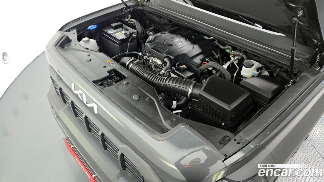 Kia Tasman 2.5T Gasoline 4WD, 2026