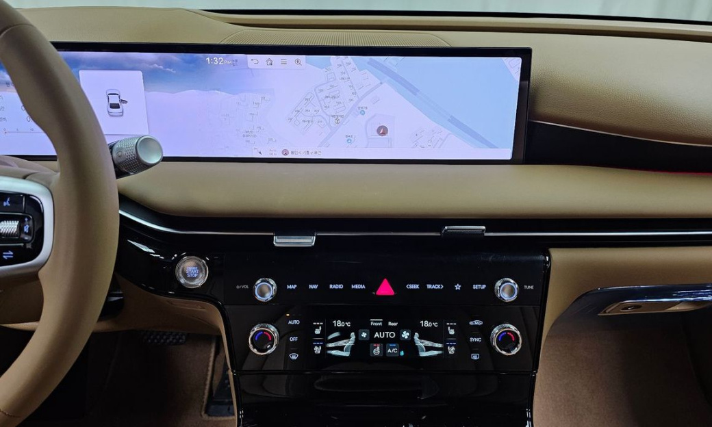 Genesis G80 Gasoline 2.5 Turbo 2WD, 2026