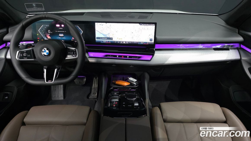 BMW 5-Series 520i M Sport, 2025