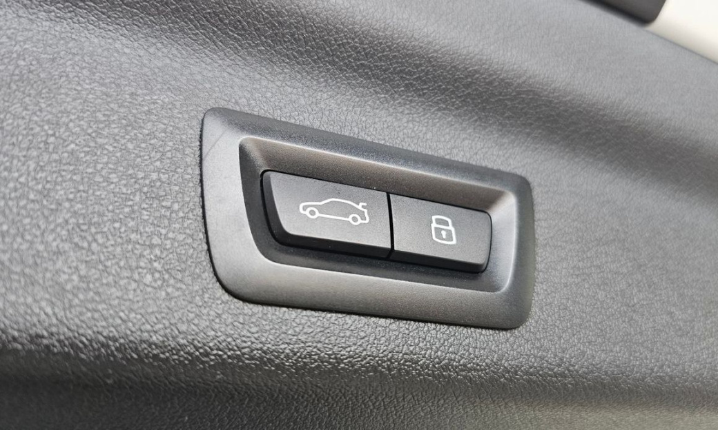 BMW X1 sDrive 18d xLine, 2024