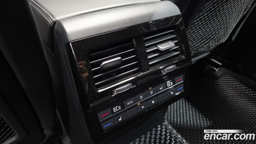 Volkswagen Touareg 3.0 TDI R-Line, 2024