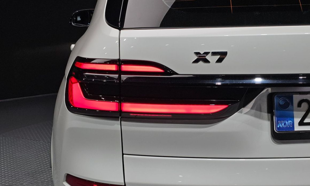 BMW X7 M60i xDrive M sport 6STR, 2025