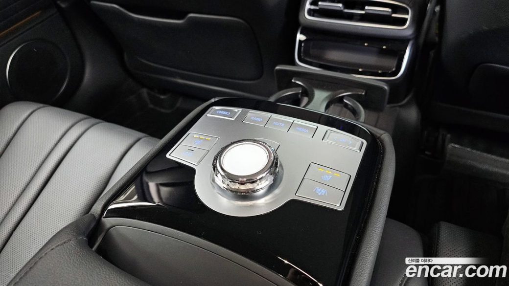Genesis G80 Gasoline 2.5 Turbo AWD, 2026