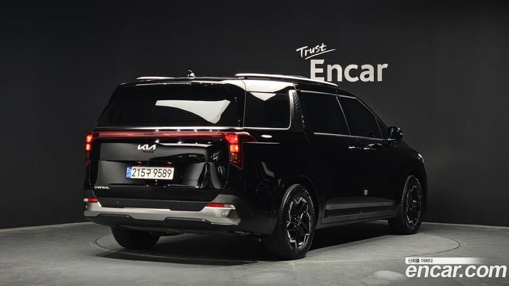 Kia Carnival 9-Seater Noblesse, 2025
