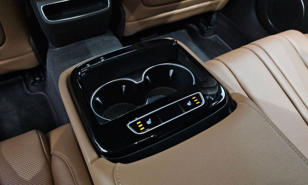 Genesis G80 Gasoline 2.5 Turbo 2WD, 2024