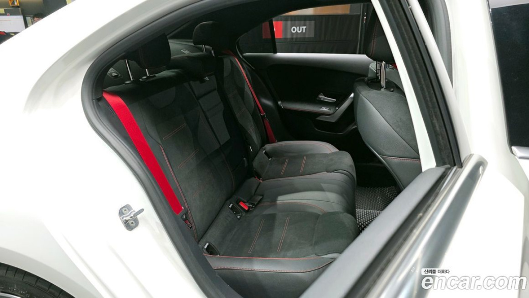 Mercedes-Benz A-Class AMG A35 4MATIC Sedan, 2024