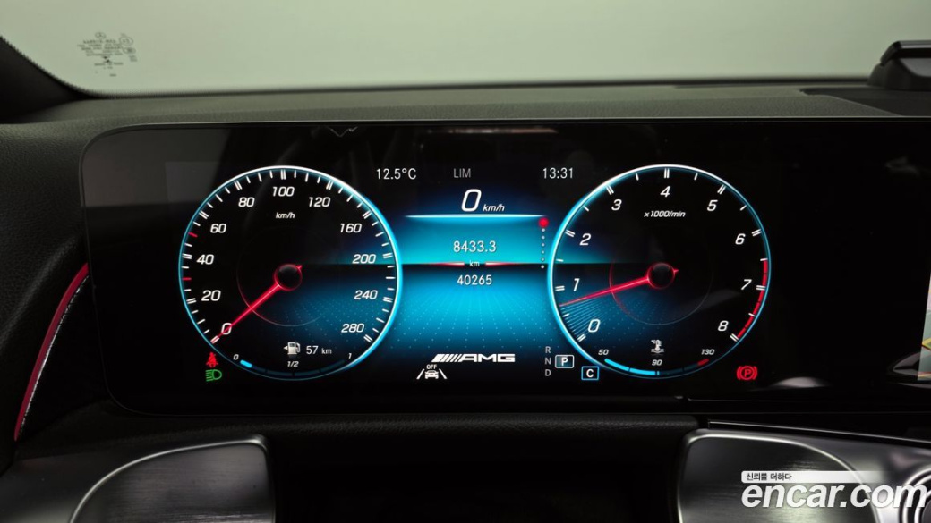 Mercedes-Benz GLB-Class AMG GLB35 4MATIC, 2022