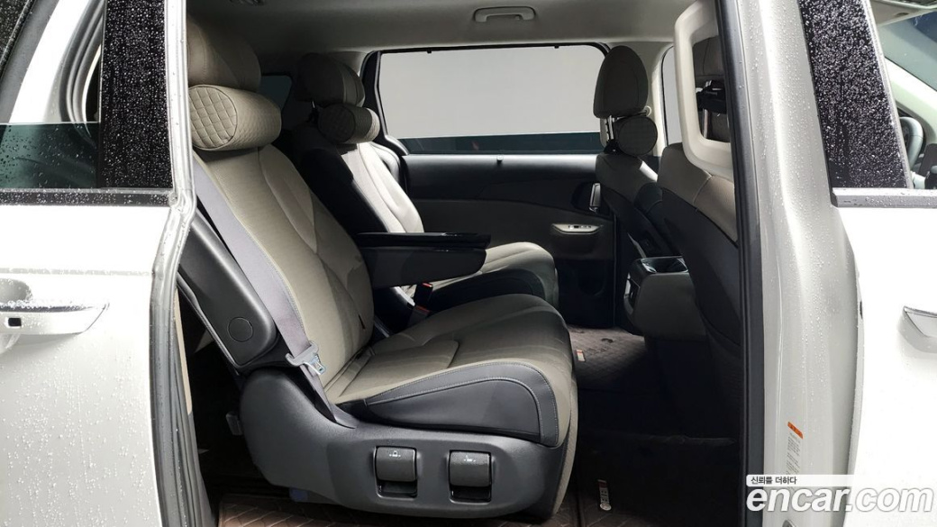 Kia Carnival 7-Seater Noblesse, 2025