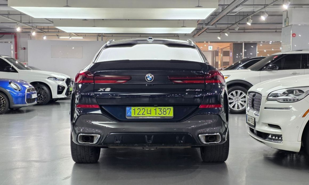 BMW X6 xDrive40i M Sport, 2025