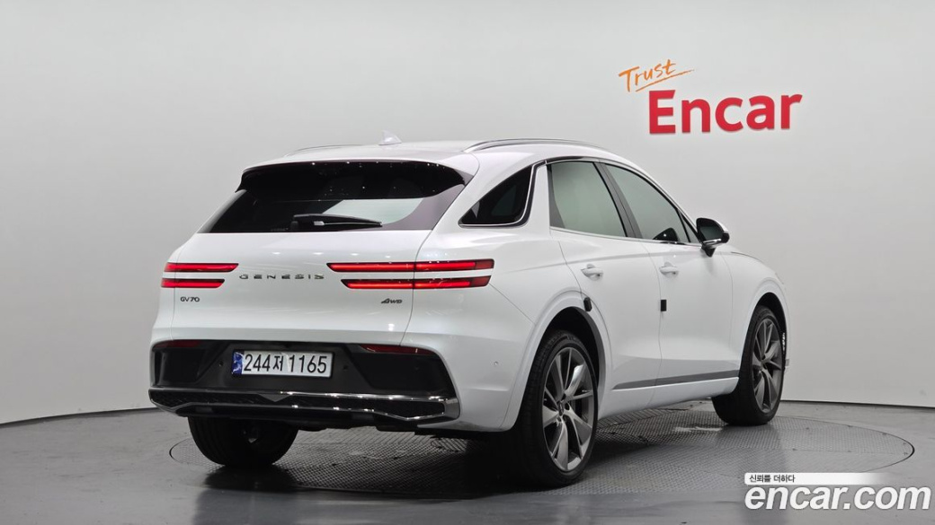 Genesis GV70 2.5T Gasoline AWD, 2025
