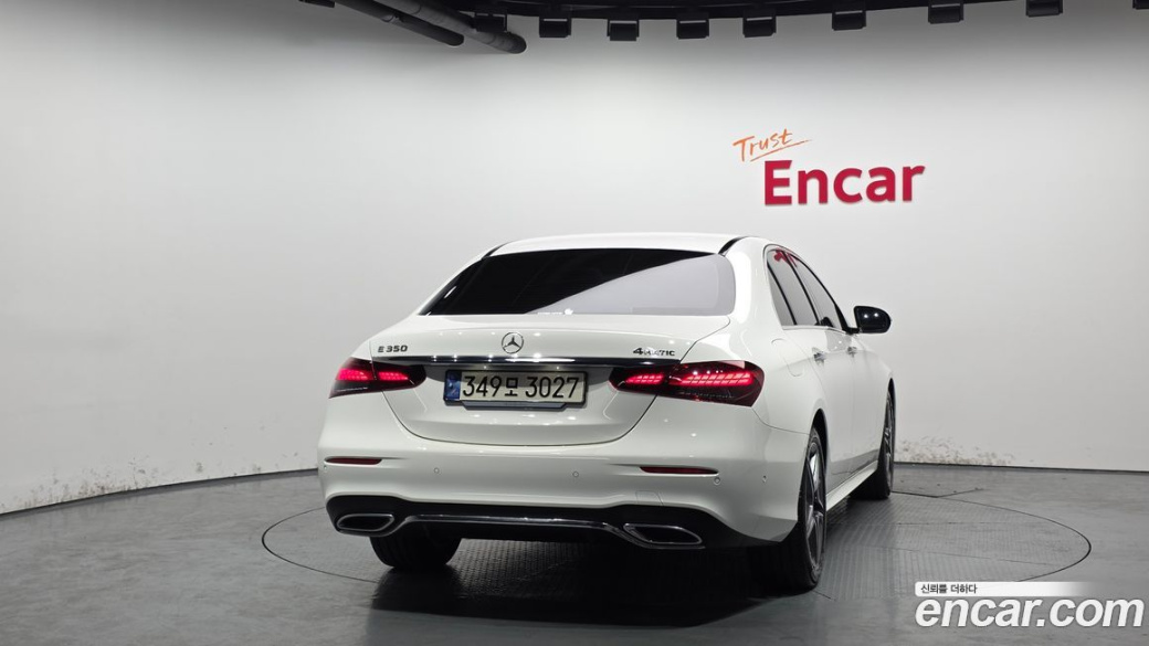 Mercedes-Benz E-Class E250 AMG Line, 2023