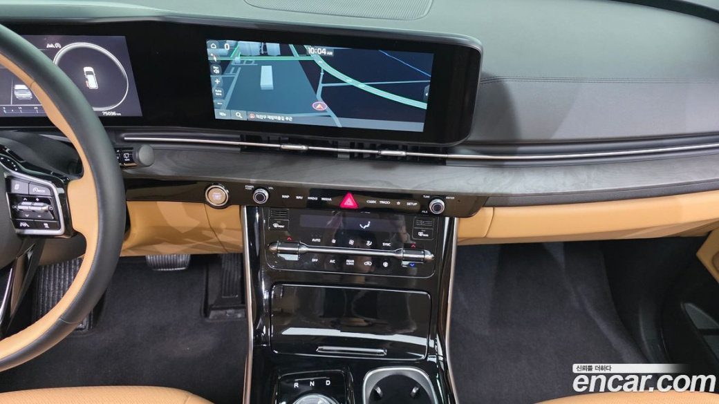 Kia Carnival 7-Seater Signature, 2022
