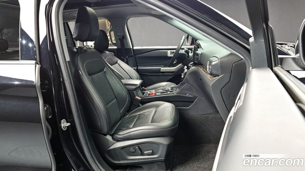 Ford Explorer 2.3 LimIted 4WD, 2022
