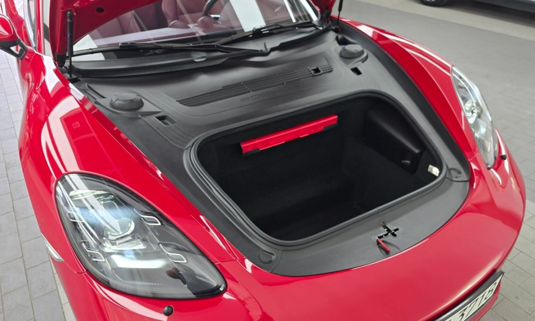Porsche 718 4.0 GTS, 2024