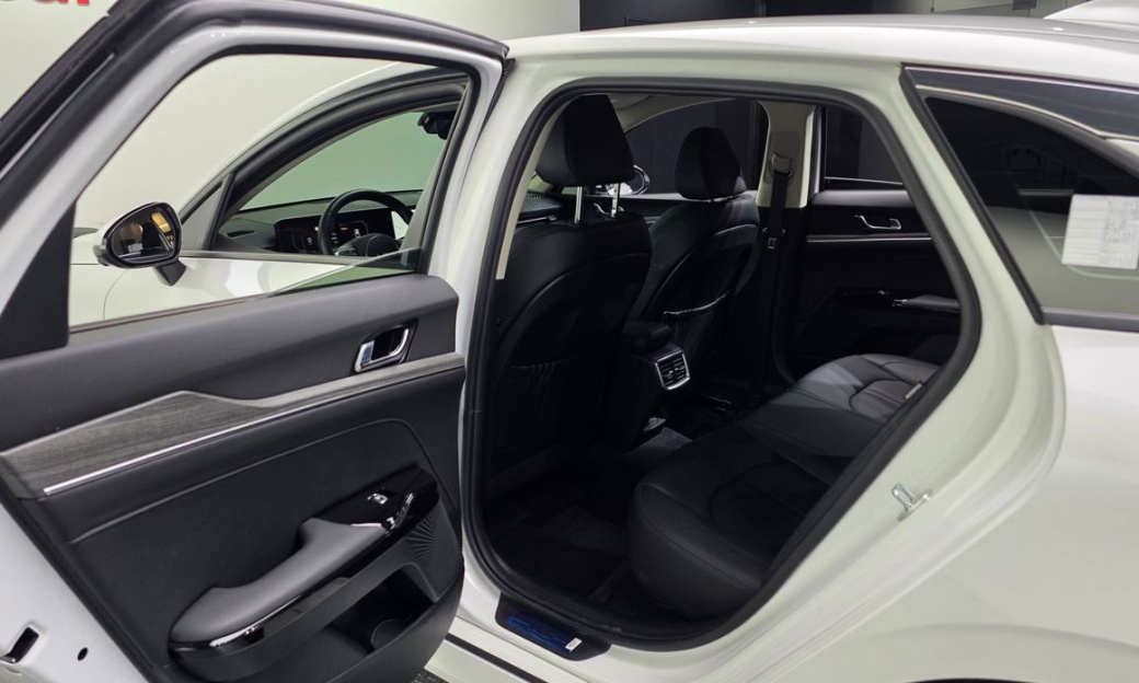 Kia K5 2.0, 2024