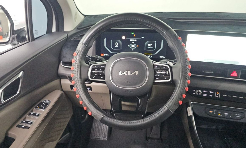 Kia Carnival 7-Seater Noblesse, 2024