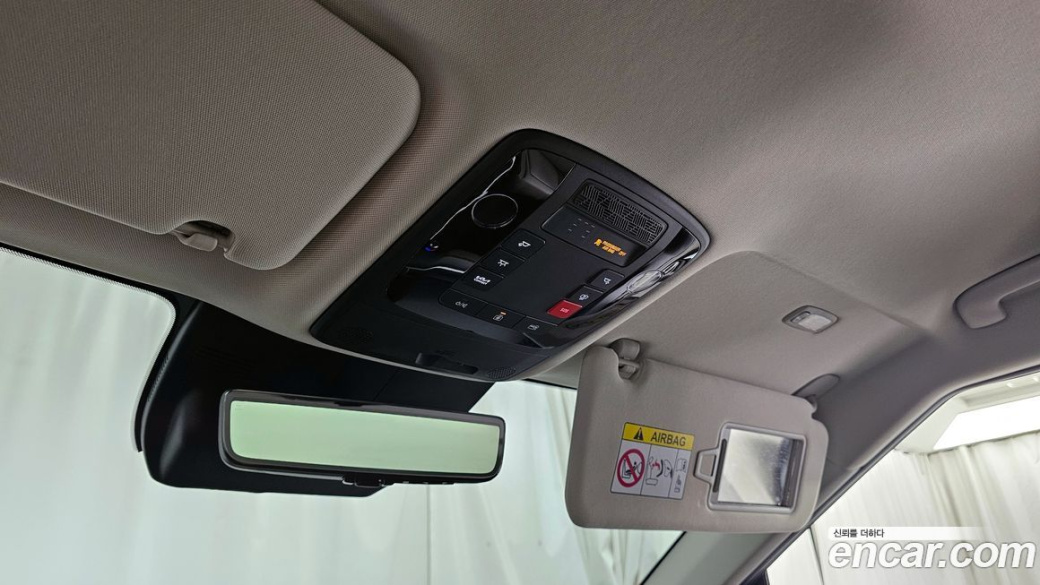 Kia Carnival 9-Seater Noblesse, 2024