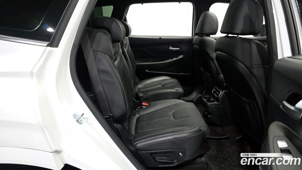 Hyundai Santafe Gasoline 2.5T 4WD, 2023