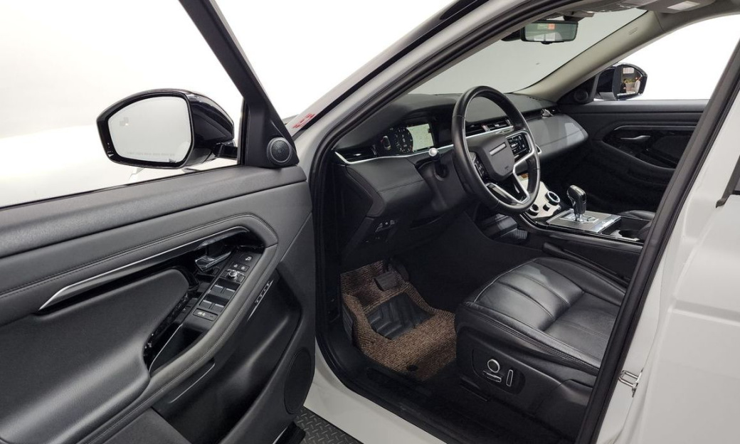 Land Rover Range Rover Evoque P250 SE, 2022